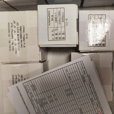 Em placas piezoelétricas cortadas de quartzo da bolacha para osciladores das microbalança