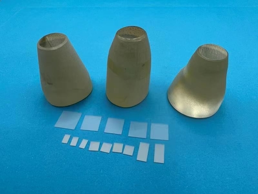 10mm SrTiO3 lubrificado Fe quadrado Crystal Wafer usou-se como Windows ótico