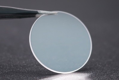 Apertura clara 90% Wafer de zafiro LED Grau Min Perpendicularidade Paralelismo ≤3 Arc Sec