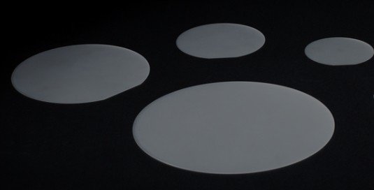 Wafers de vidro livres de alcalinos Material ideal para processos de alta temperatura e aplicações exigentes