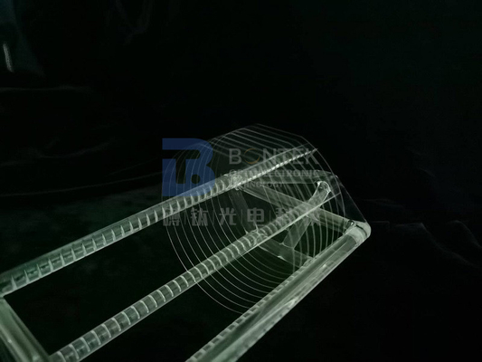 A categoria Y128 da SERRA cortou LiNbO3 o bloco 0.5mm da gaveta da bolacha DSP