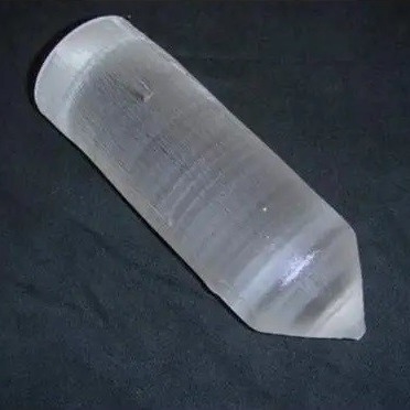 Cintilação Cério-lubrificada Crystal With High Luminescence Efficiency de LYSO