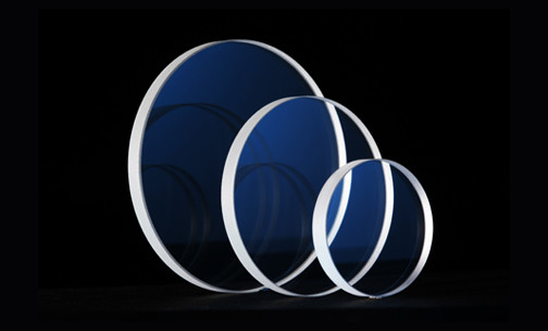 76.2 mm /- 0,1 mm Diâmetro C-plano Wafer de safira com plano A 11-20 Primary Flat