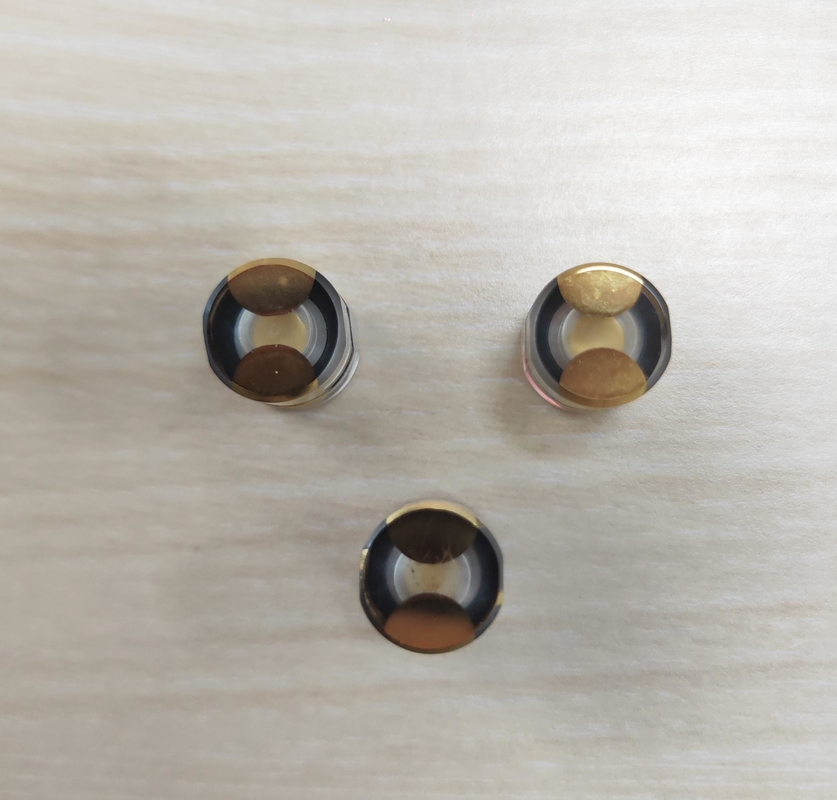 Estabilidade térmica e resistência química inigualáveis Wafer piezoelétrico com tampas de extremidade de quartzo para aplicações de alta temperatura e alta pressão