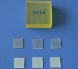 O substrato de cristal ZnO é usado em GaN ((LED azul) Substrato epitaxial Dispositivos de conexão de banda larga e outros campos