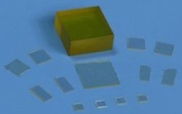 Substrato de cristal ZnO Tolerância dimensional apertada Superfícies ultra- suaves para um desempenho ideal