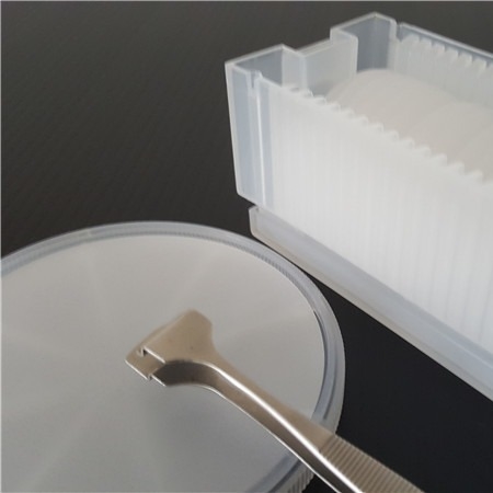 M-plano crescido método da R-linha central de Sapphire Wafer 2Inch 3inch 4inch 6inch de Stepanov