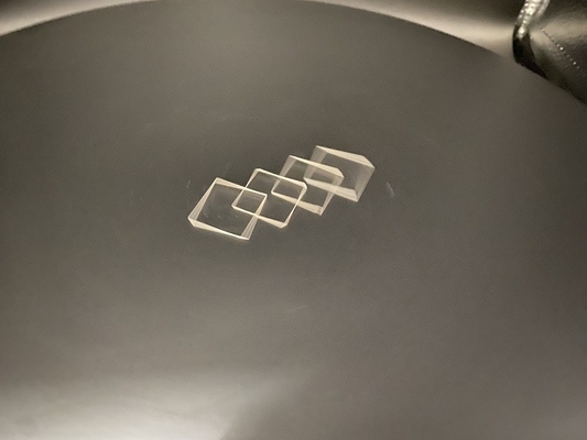 Wafer de quartzo de cristal único altamente preciso para aplicações TCXO e VCXO