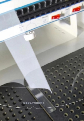 Wafer de quartzo de cristal único altamente durável com propriedades térmicas e ópticas superiores